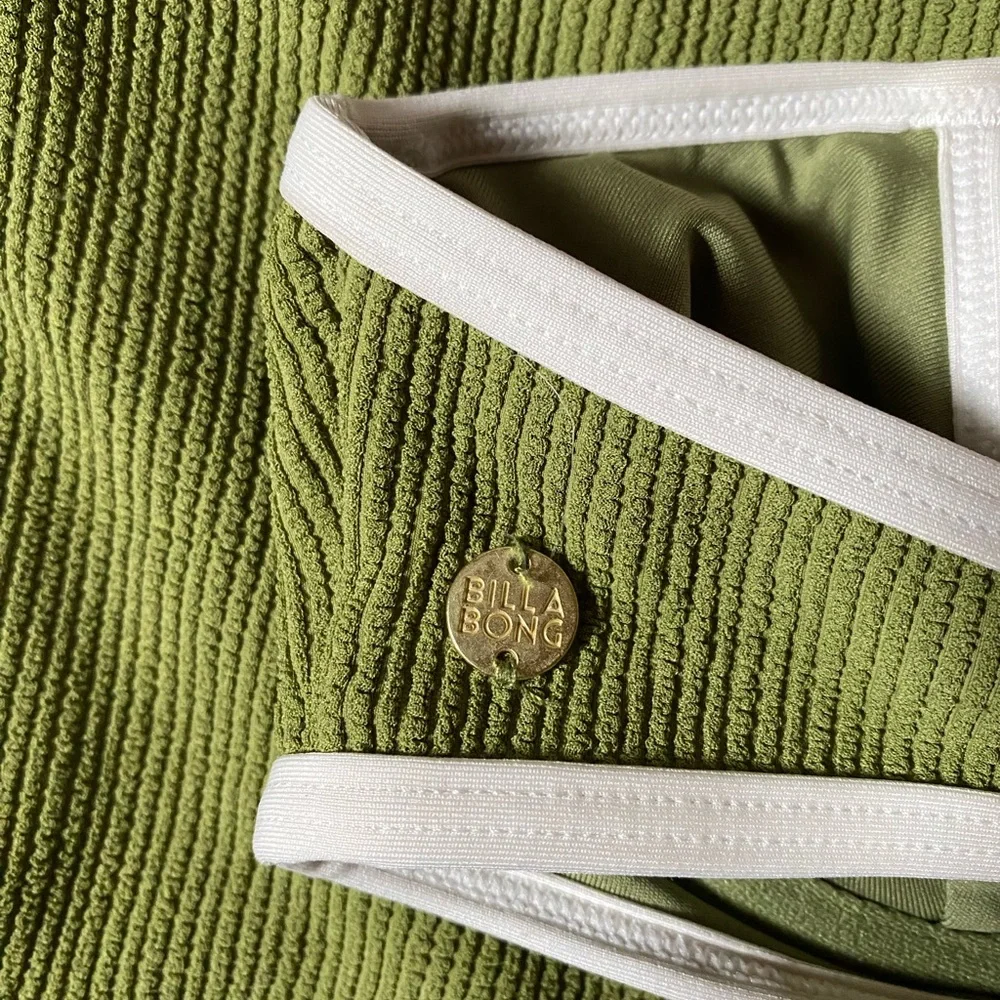 Green and White Women's Intimate Set - Picture 2 of 4